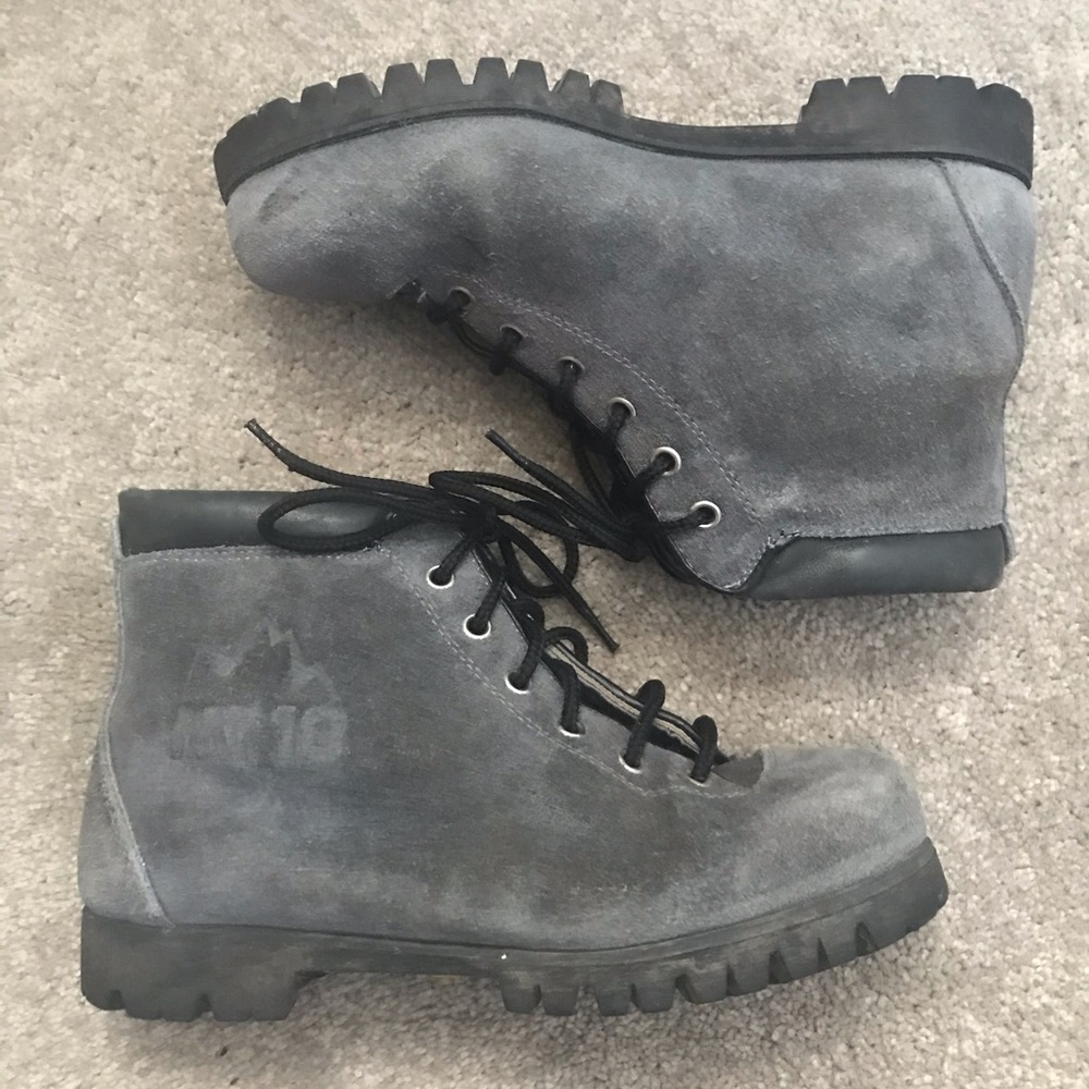 MT 10 Vibram hiking boots